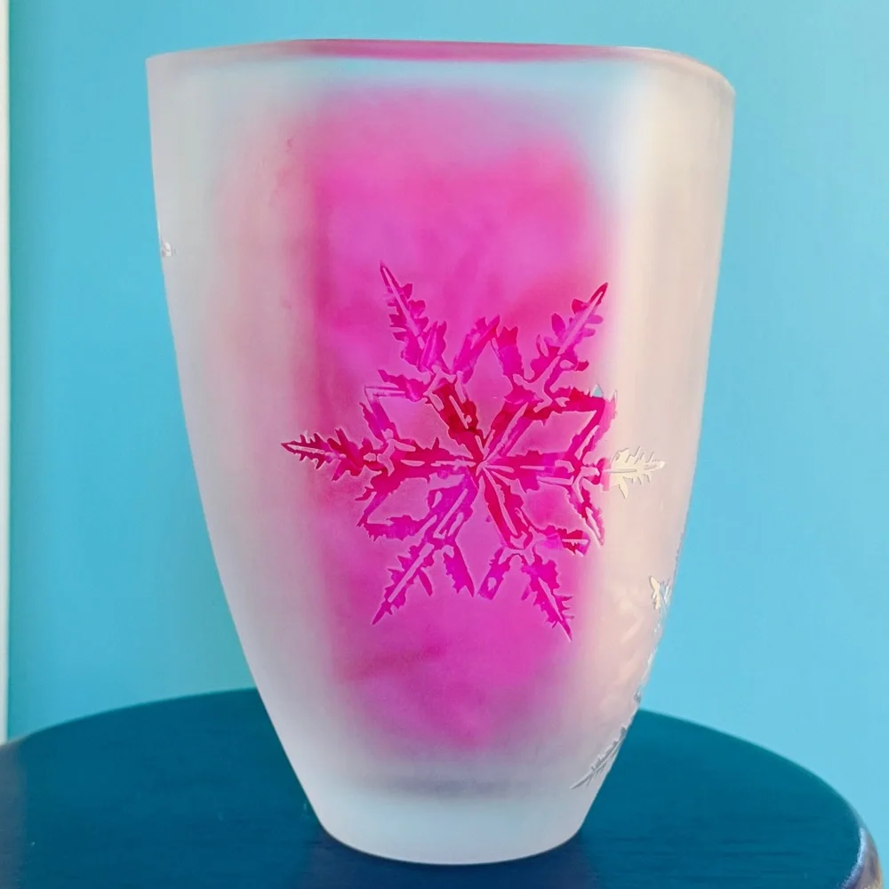 Vintage Villeroy & Boch Snowflake Wintertime Ice Crystal Vase